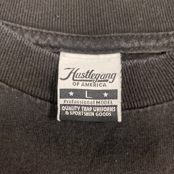 HUSTLE GANG HUSTLE GANG HUSTLE GANG T-Shirt - Picture 3 of 4